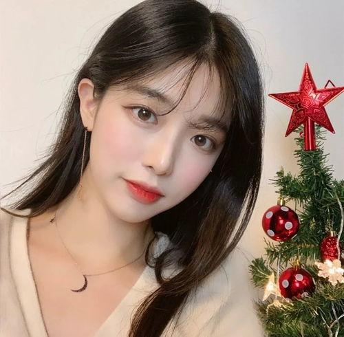 徐州抖音网红女吃瓜,揭秘网络红人的争议瞬间